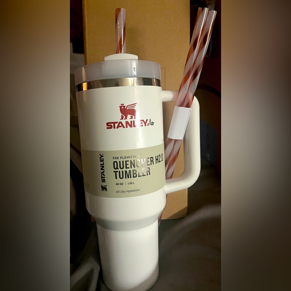 Stanley Mistletoe LIMITED EDITION